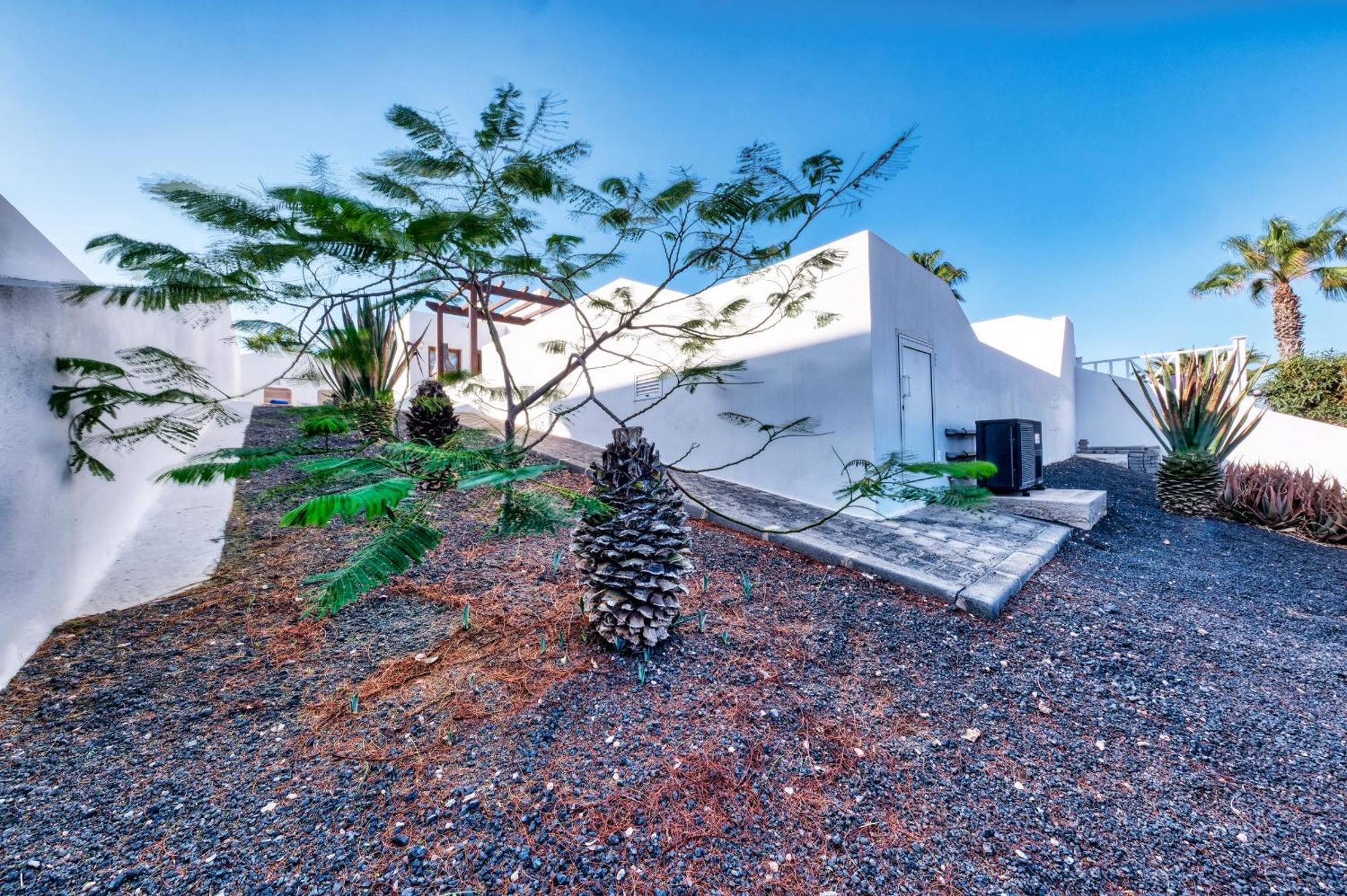 Lava And Sea- Private Pool, Amazing Sea Views Villa Playa Blanca  Exterior photo